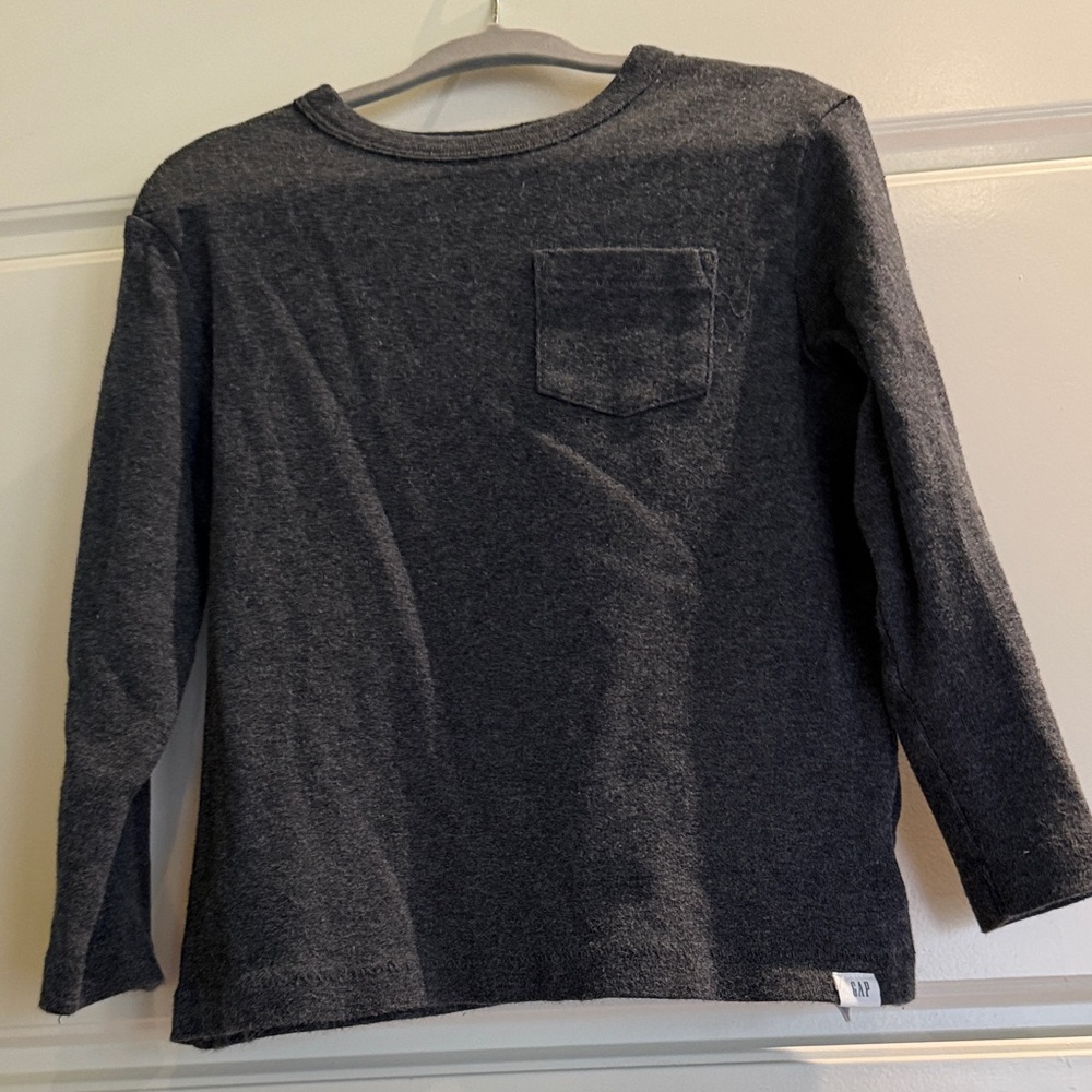 GAP Charcoal Long Sleeve Kids Tee